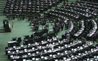 ترس دولتی ها از سوال از رئیس جمهور در صحن مجلس
