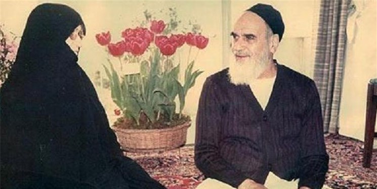 امام خمینی(ره)، رهبری مقتدر و همسری عاشق