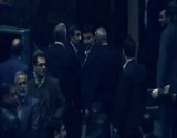 لحظه ترک مجلس توسط احمدی‌نژاد