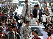 تصاویر/سفر احمدی نژاد به خوزستان