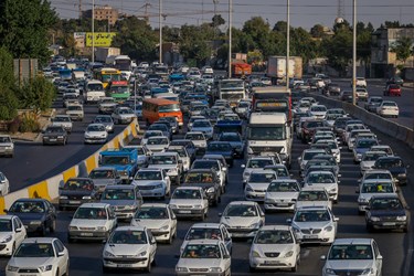 شرایط بحرانی کرونا و بازهم ترافیک سنگین محور تهران-کرج